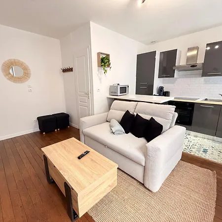 Payen T2 Confortable Refait à Neuf Au Centre Appartement