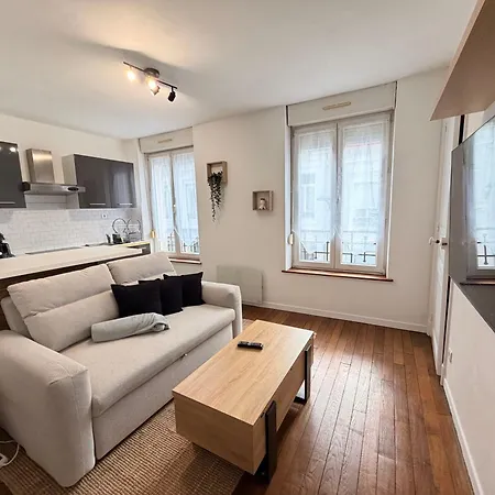 Payen T2 Confortable Refait à Neuf Au Centre Appartement